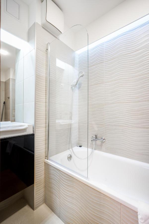 Bpr Garay Suite With Rooftop Terrace & A/C Budapest Esterno foto